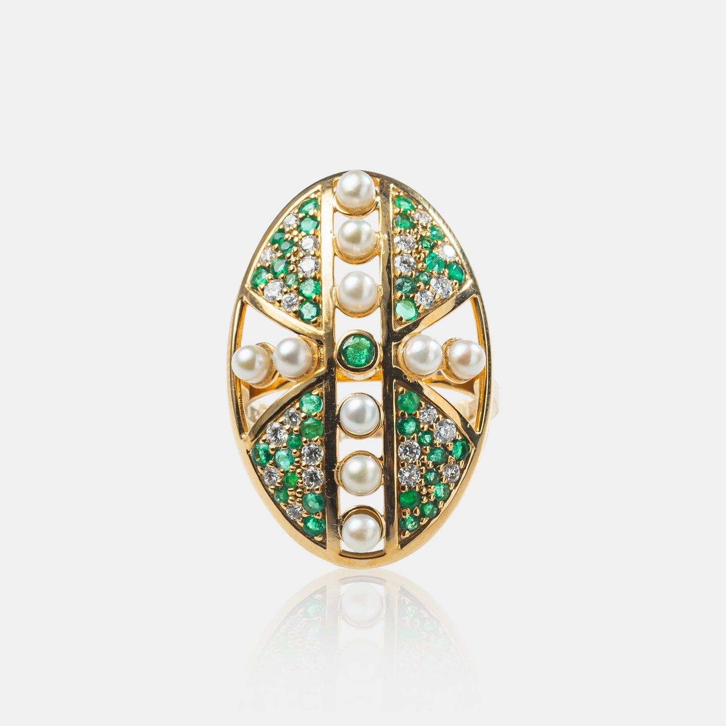 Dhai Emerald Ring