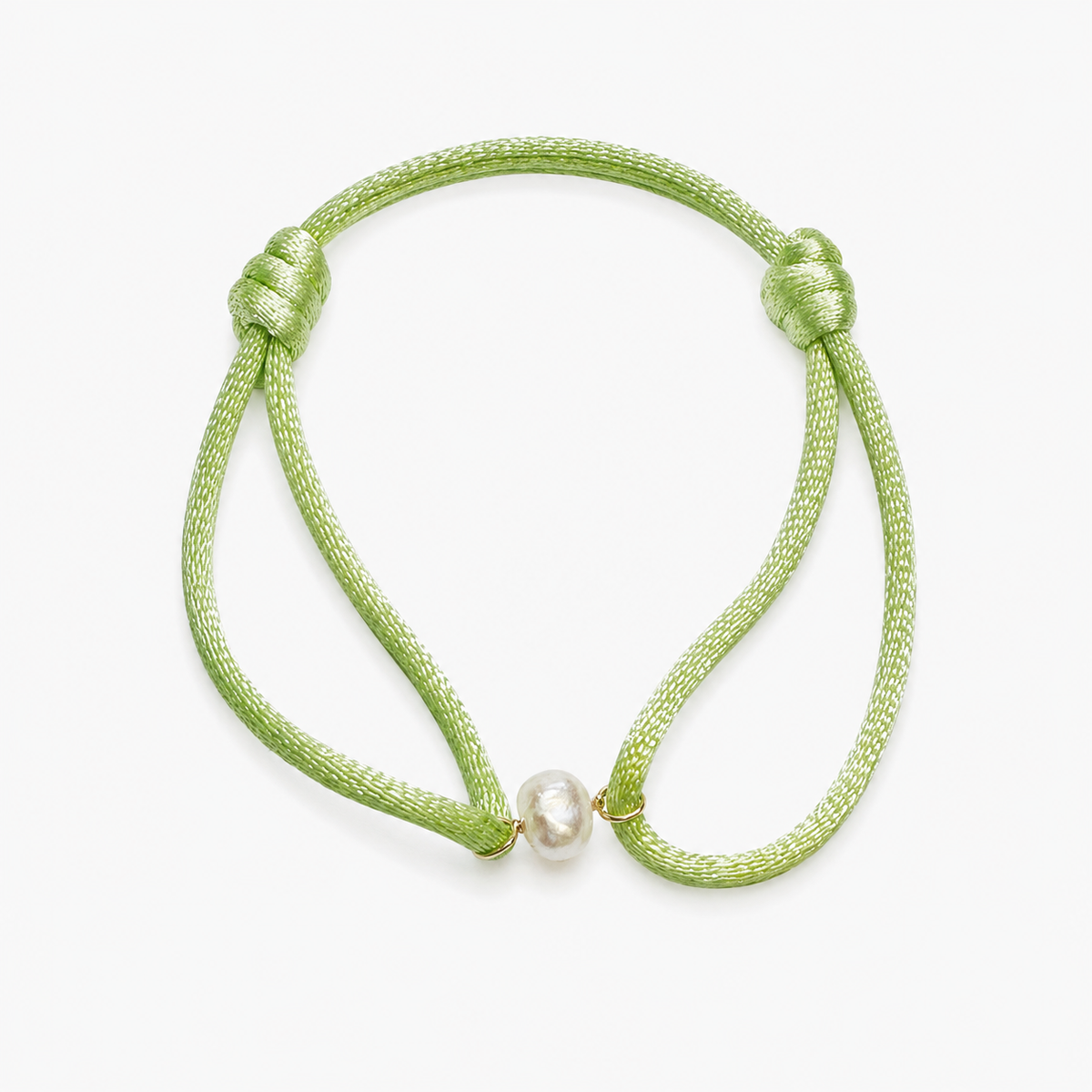 Pearl String Bracelet