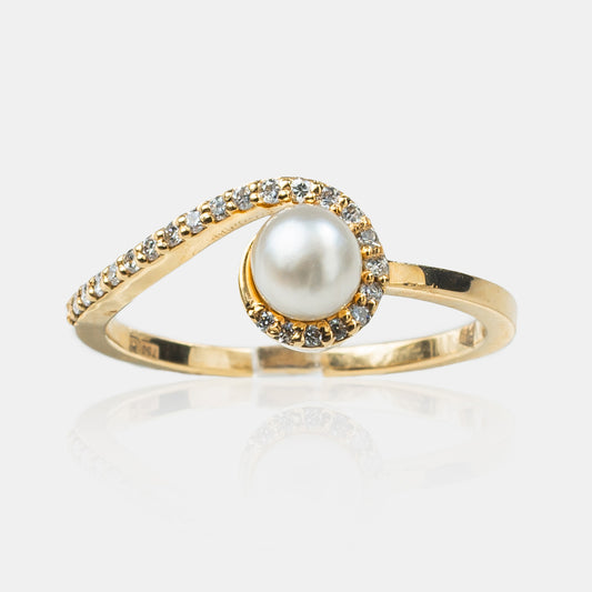 Pearl Diamond Ring